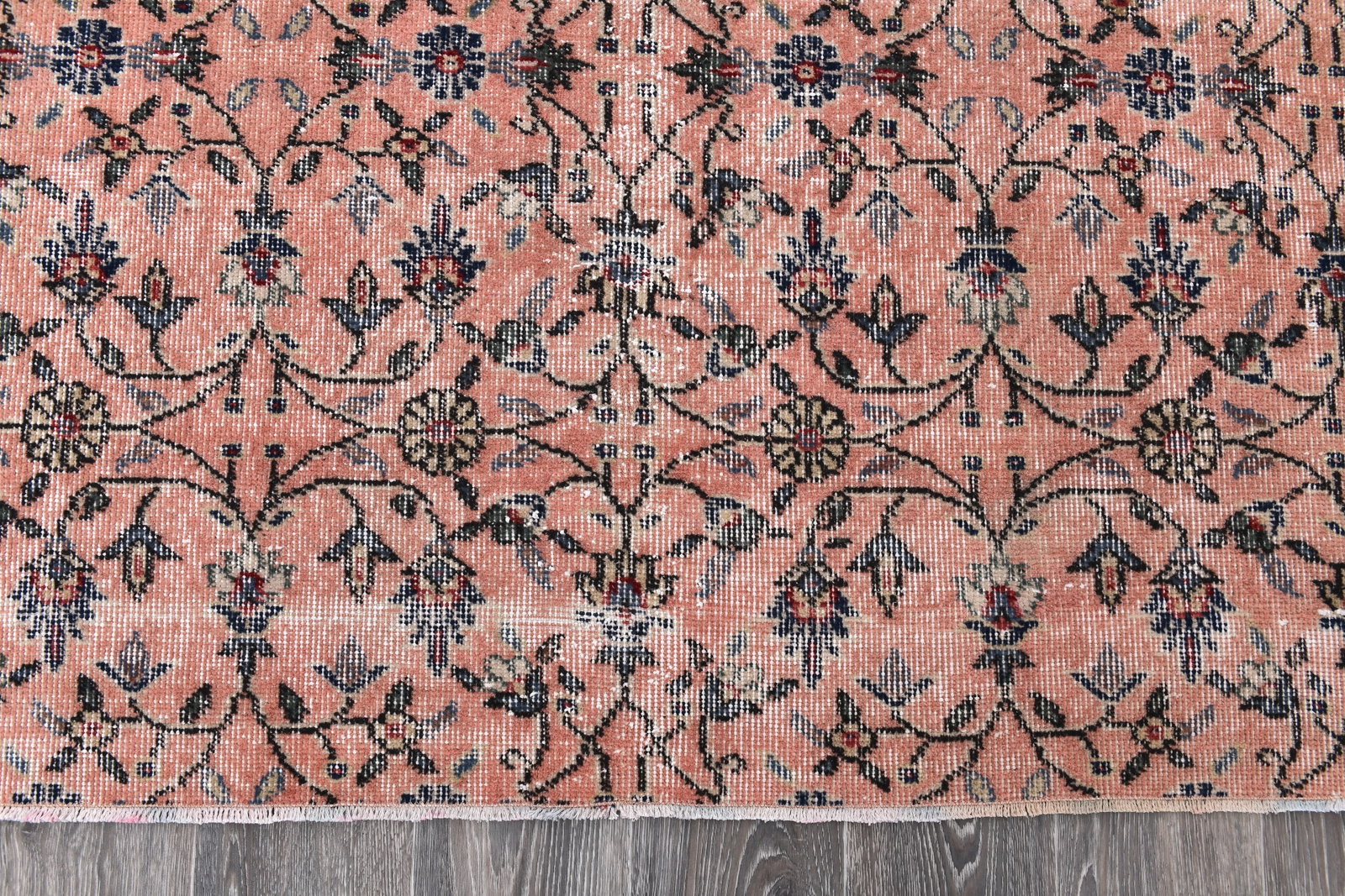 5'5'' x 8'0'' Handmade Vintage Wool Rug - 243960 - 9