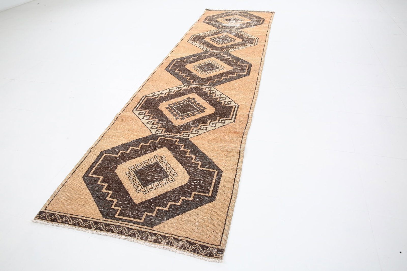 3'1'' x 11'3'' Turkish Vintage Runner Rug - 5284 - 5