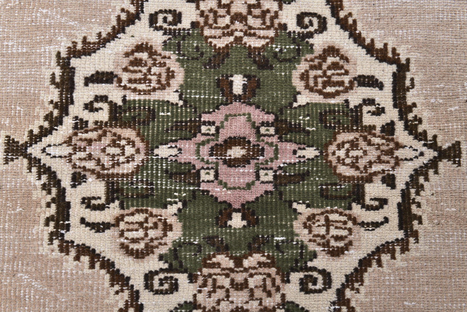 2'9'' x 8'8'' Decorative Vintage Rug - 242515 - 5