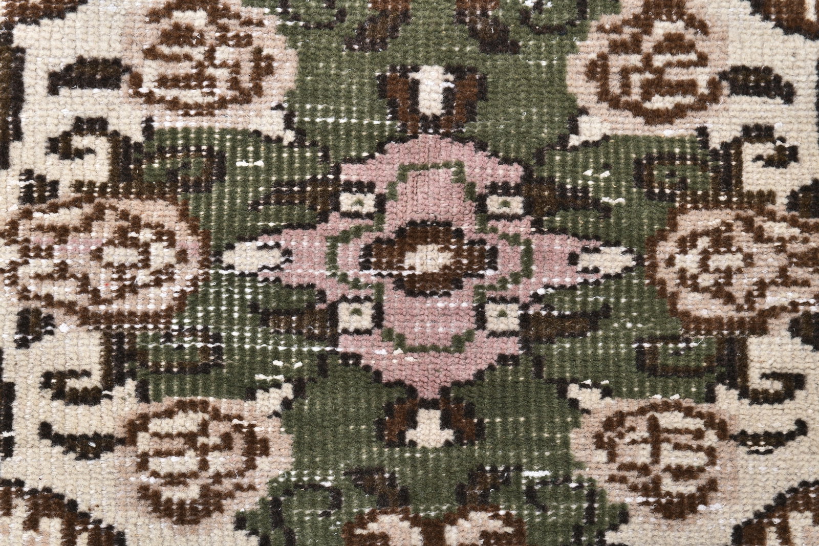 2'9'' x 8'8'' Decorative Vintage Rug - 242515 - 6
