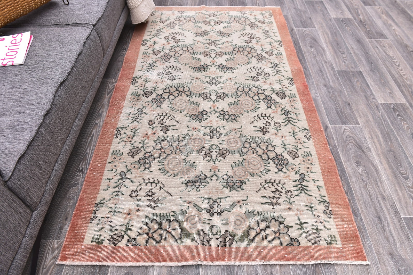 3'9'' x 6'7'' Handmade Vintage Wool Rug - 244772 - 3