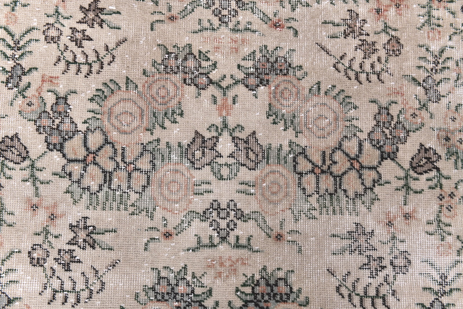 3'9'' x 6'7'' Handmade Vintage Wool Rug - 244772 - 5