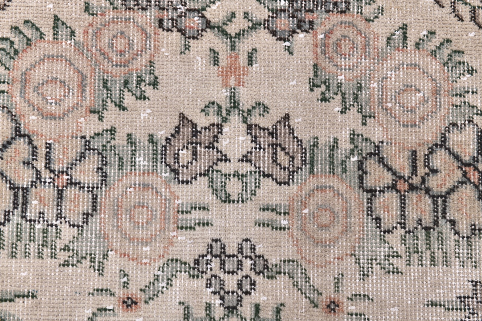 3'9'' x 6'7'' Handmade Vintage Wool Rug - 244772 - 6