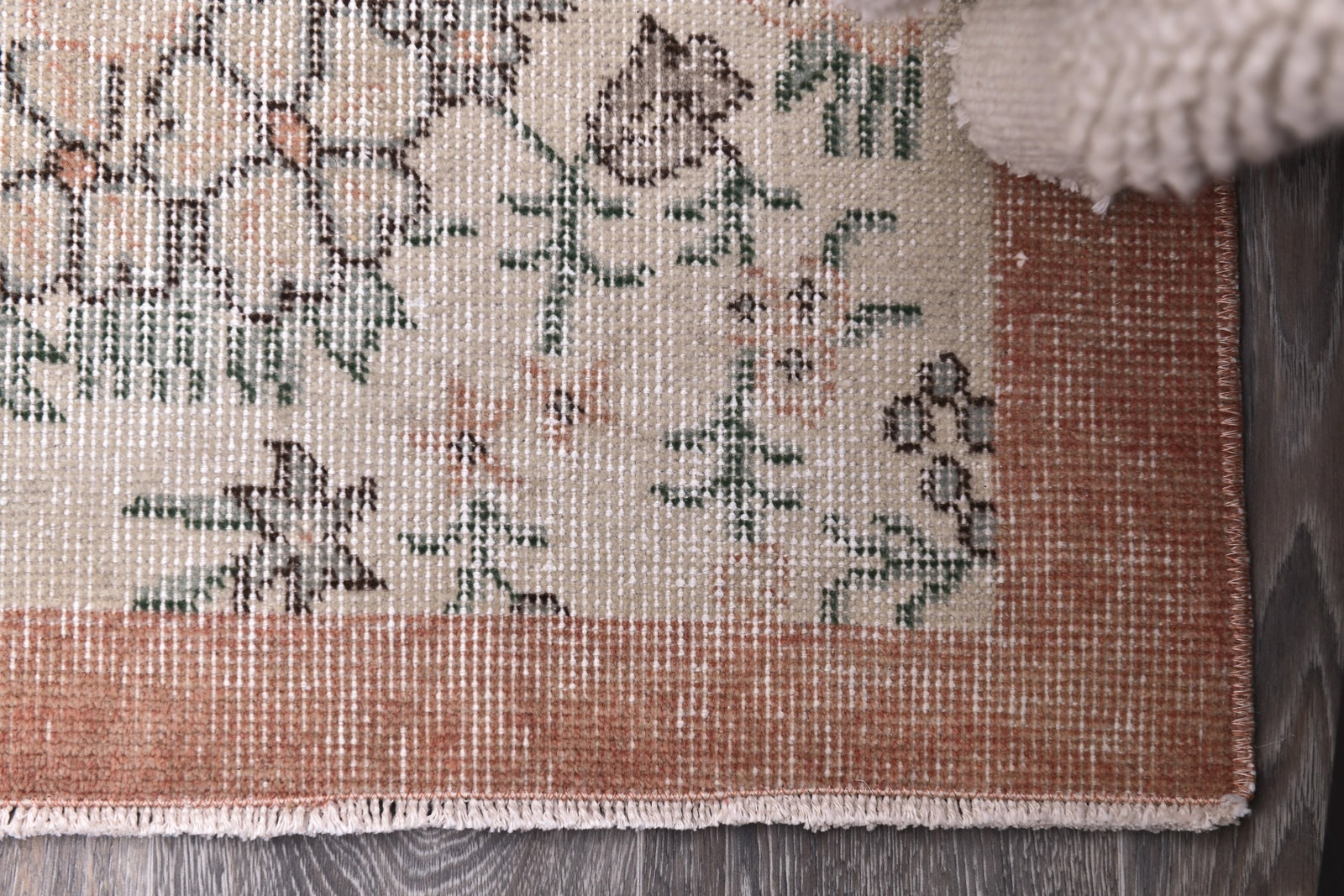 3'9'' x 6'7'' Handmade Vintage Wool Rug - 244772 - 9