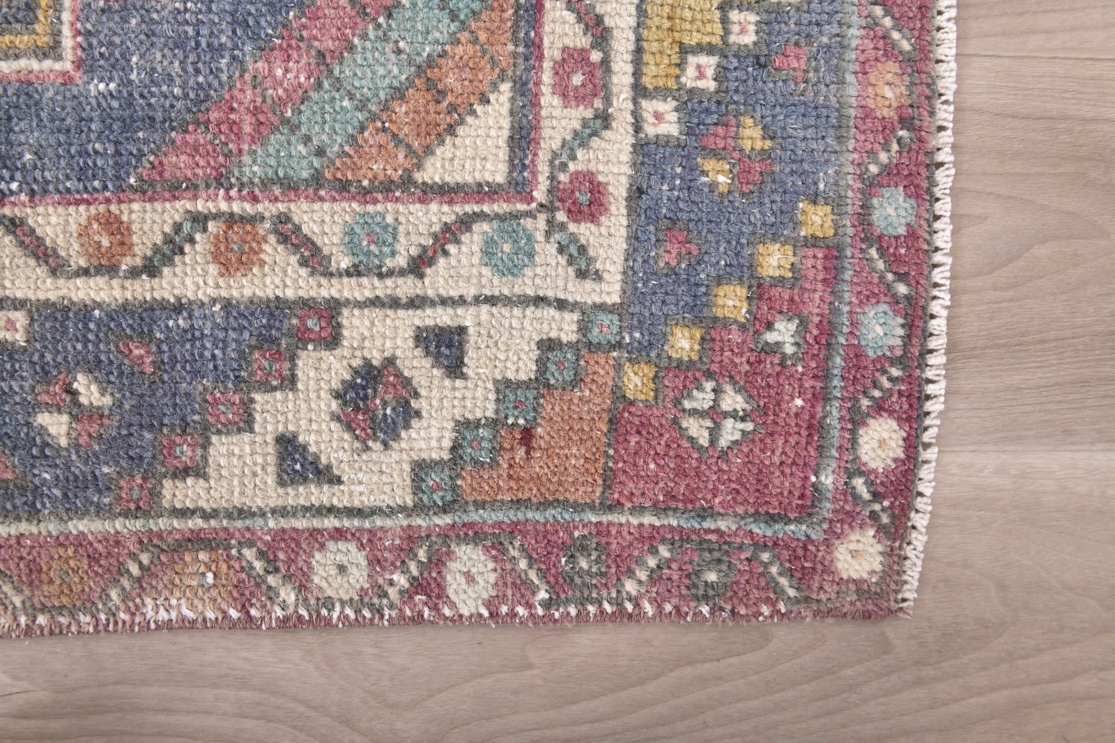 1'8'' x 2'10'' Turkish Vintage Runner Rug - 24050 - 11