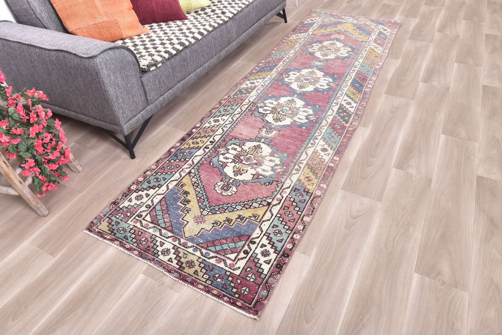 1'8'' x 2'10'' Turkish Vintage Runner Rug - 24050 - 2