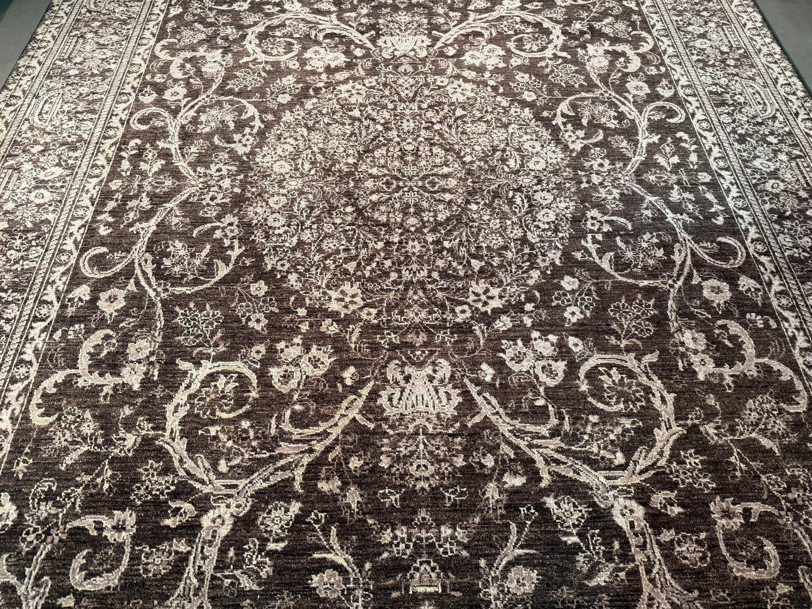 Exquisite Chobi Rug 8x10.1 - 4