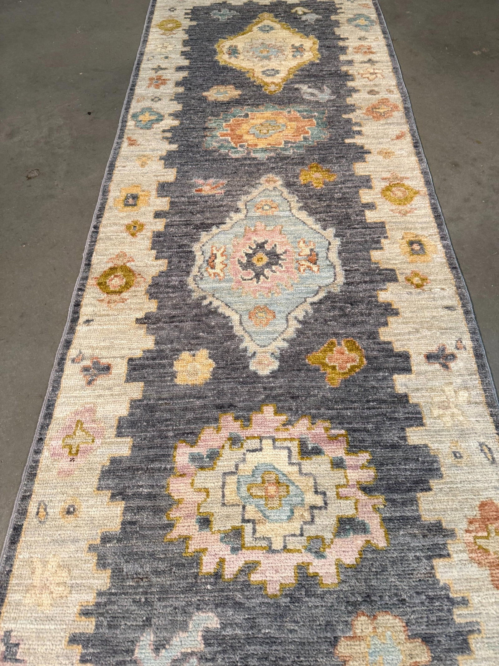 Exquisite Oushak Runner 2'.8"x8' - 2