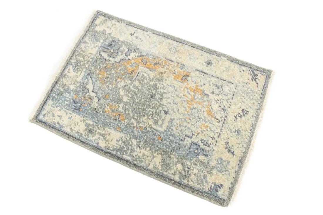 Muted Distressed Heriz 2X3 Transitional Oriental Rug - 6
