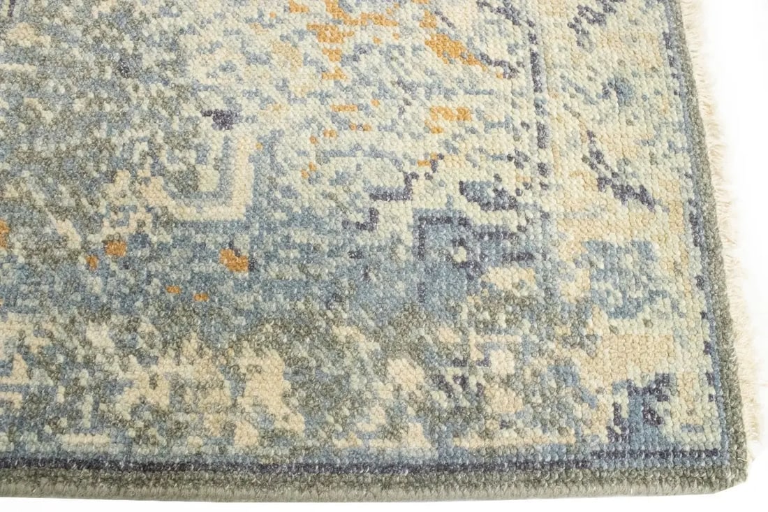 Muted Distressed Heriz 2X3 Transitional Oriental Rug - 9