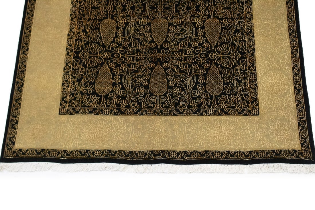 Black Floral 5X8 Modern Oriental Rug - 5