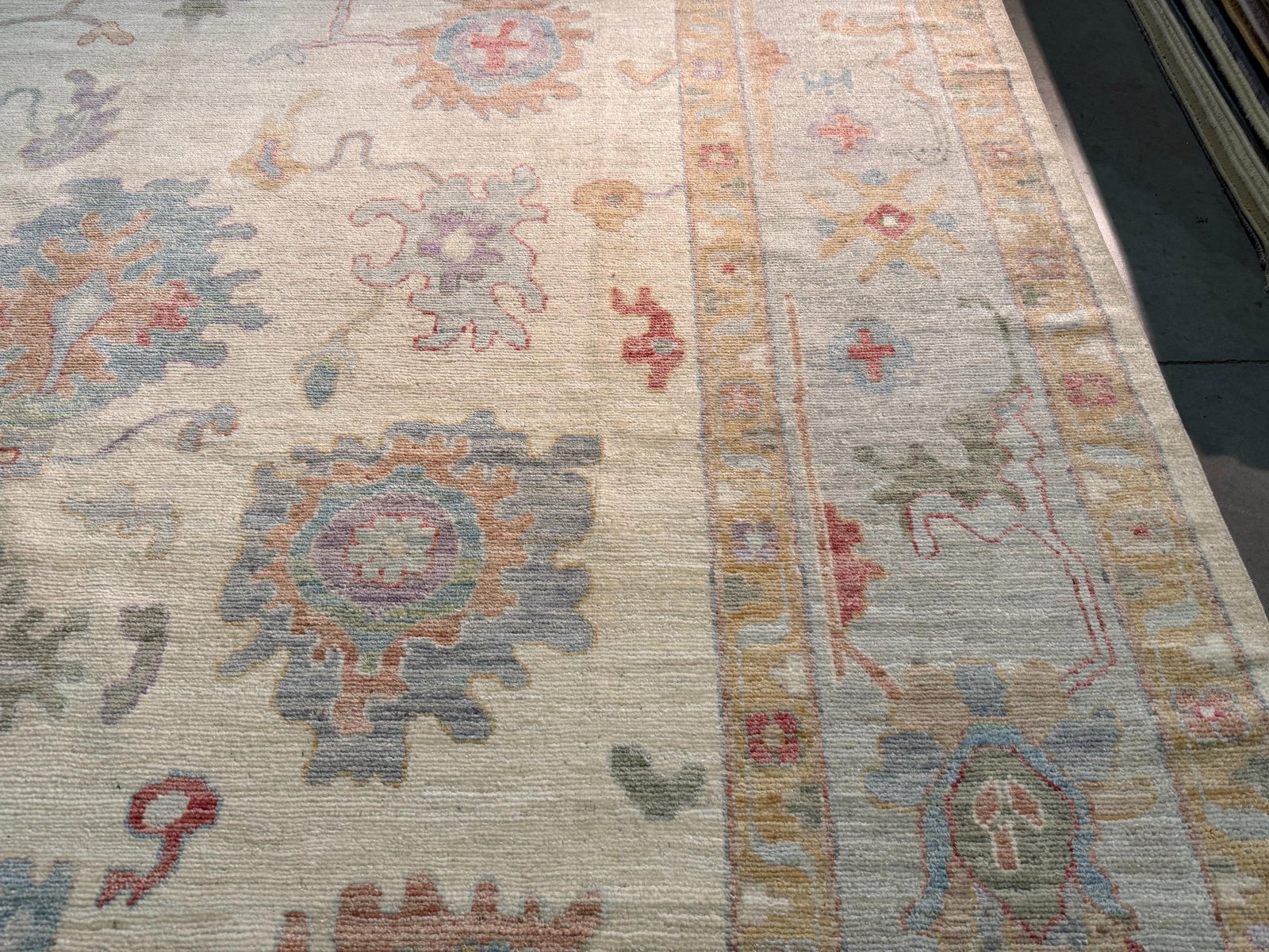Magnificent Oushak Rug 10x14 - 2
