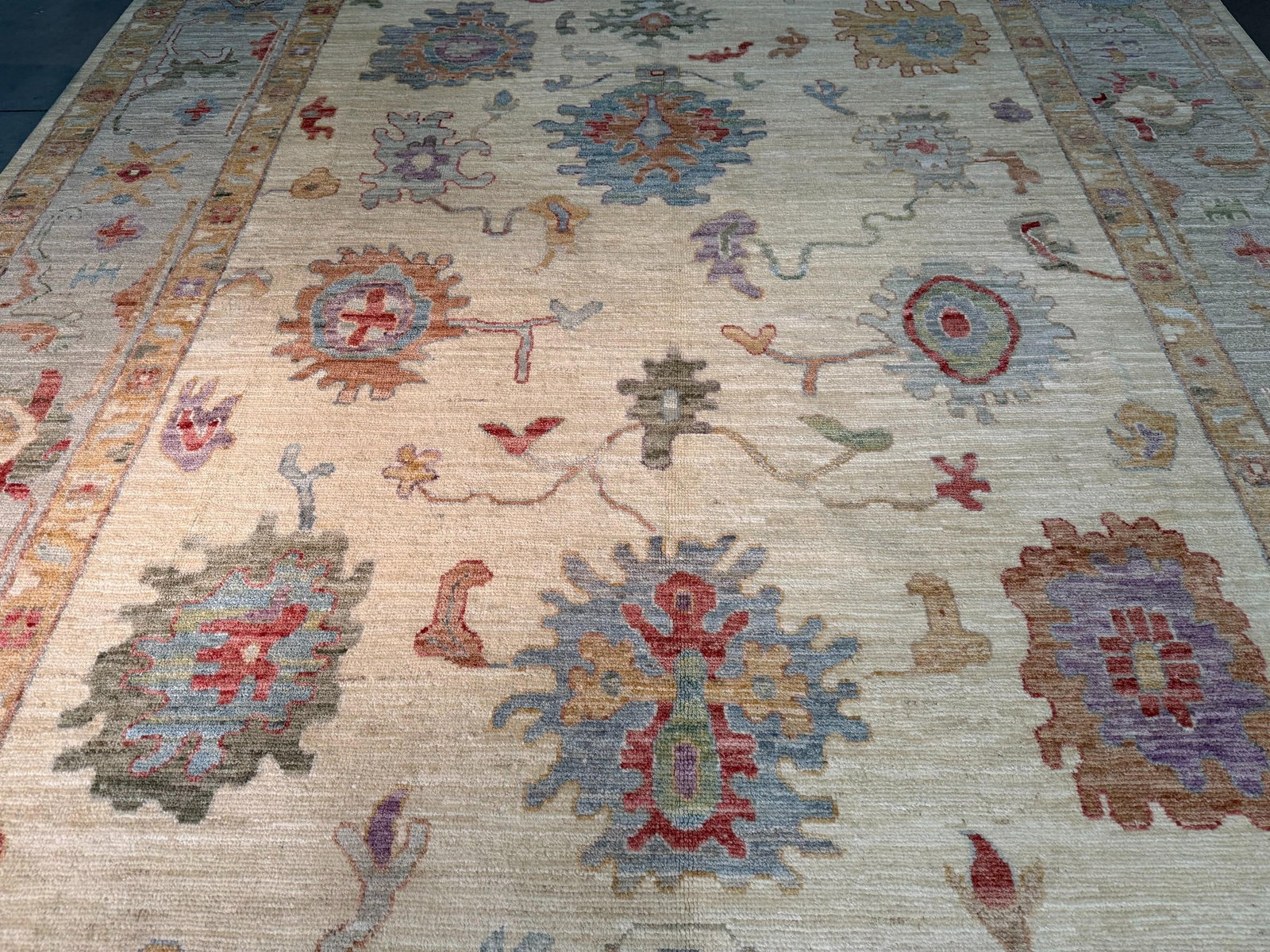 Magnificent Oushak Rug 10x14 - 7