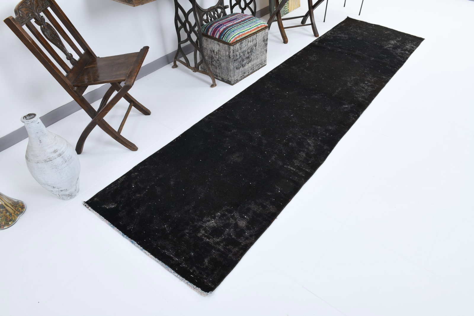 2'10'' x 11'0'' Turkish Handmade Kilim Rug - 17689 - 4