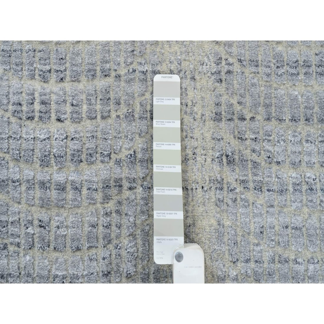Gray, Jacquard Hand Loomed, Wool And Plant Based Silk, Rug - 4