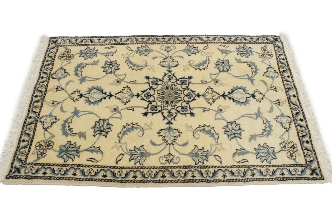 Vanilla Cream Floral Classic 3X5 Nain Persian Rug - 7
