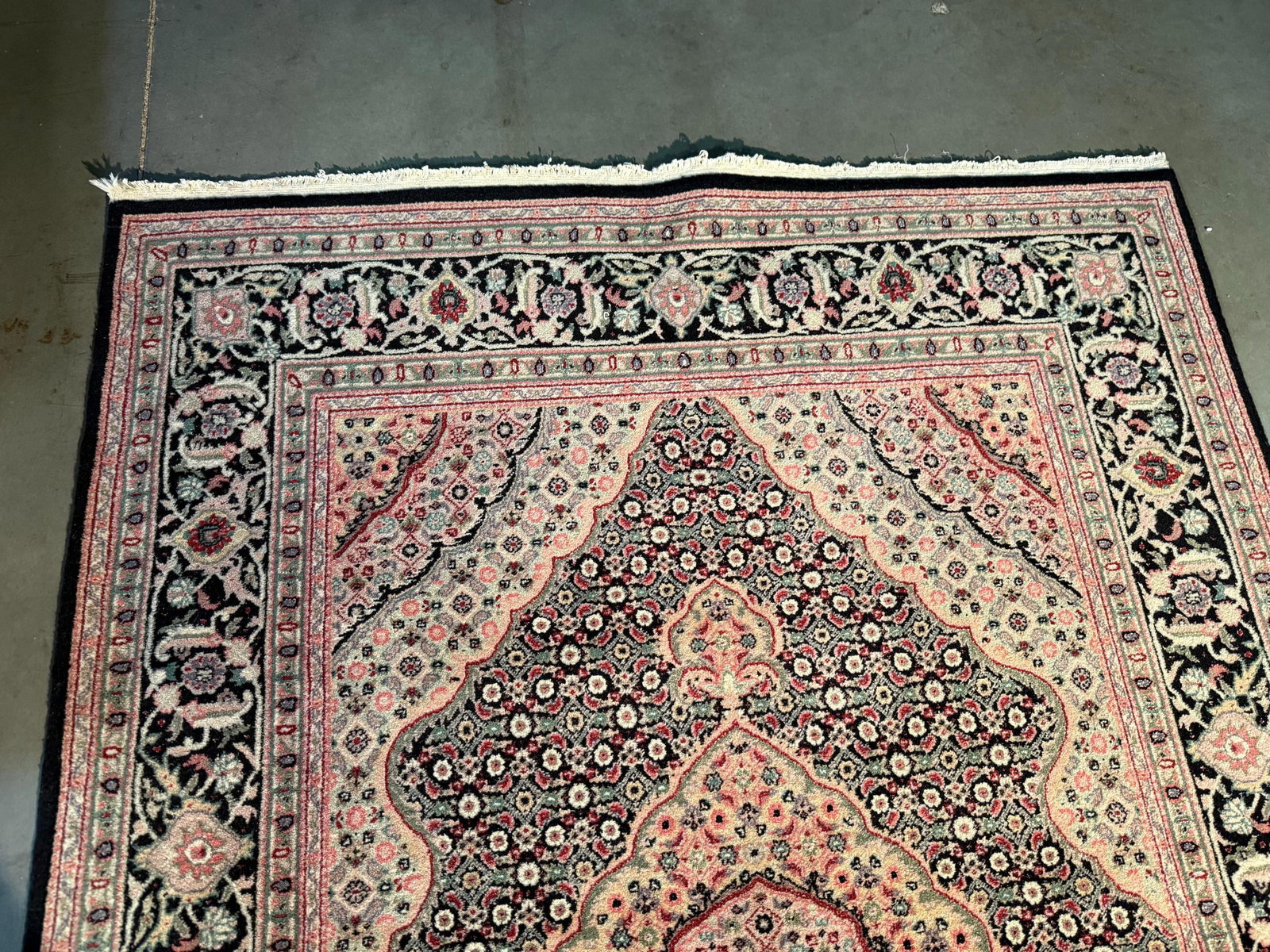 Superb SilkandWool Tabriz Rug 4x6 - 5