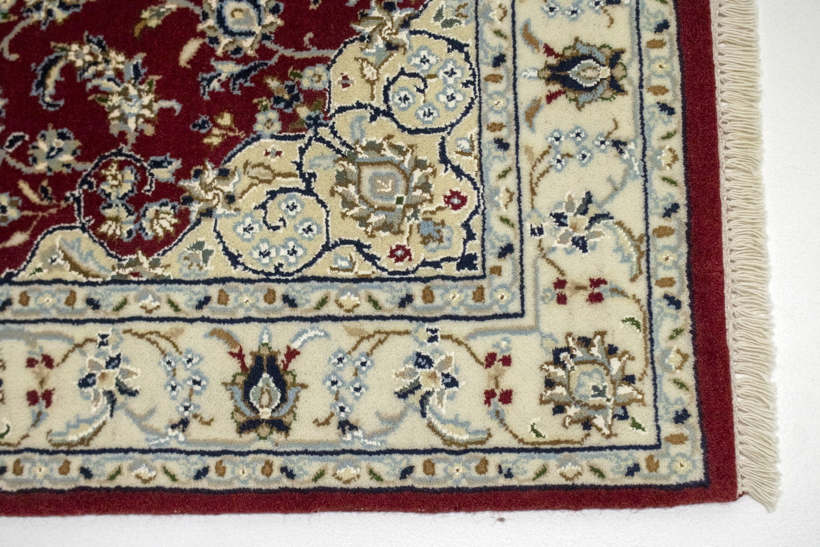 Red Floral 4X4 Indo-Nain Oriental Square Rug - 7