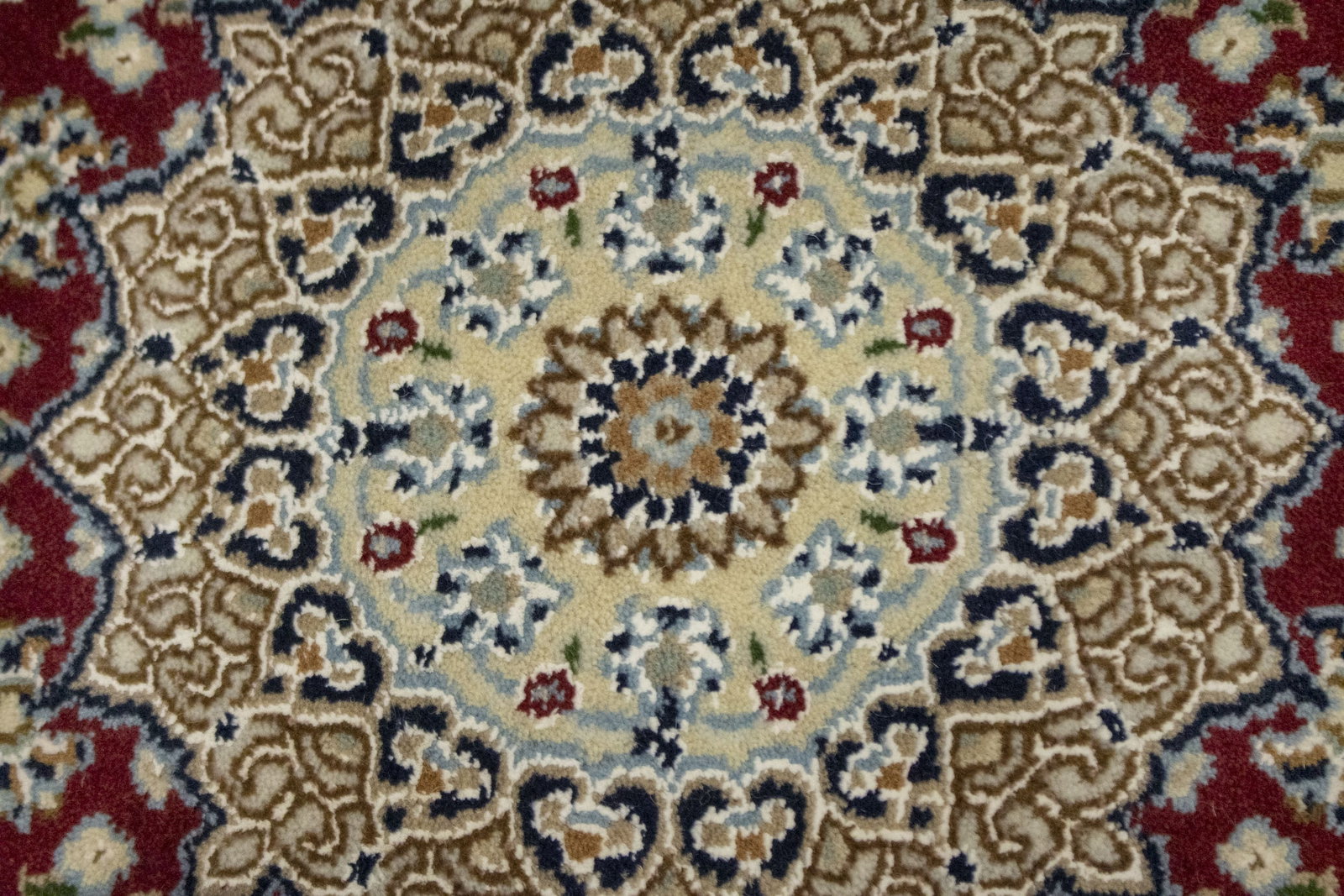 Red Floral 4X4 Indo-Nain Oriental Square Rug - 8