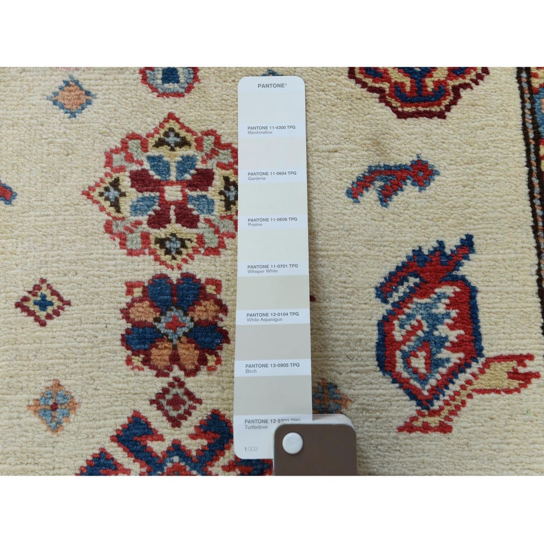 Ivory Geometric Design Special Kazak Hand Knotted Wool Oriental Rug - 4