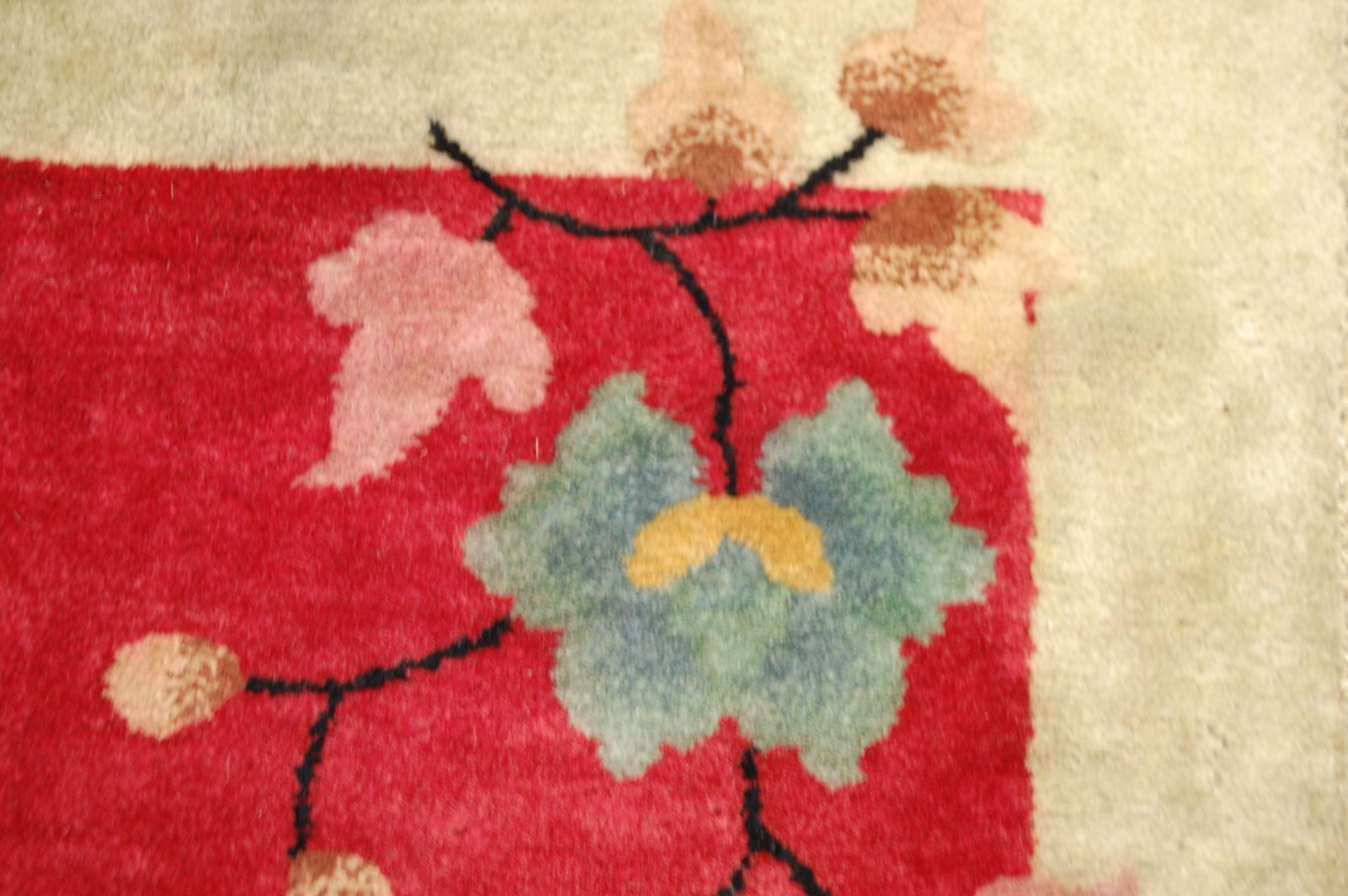 CHINESE WALTER NICHOLS RUG 2' x 3'10" - 10