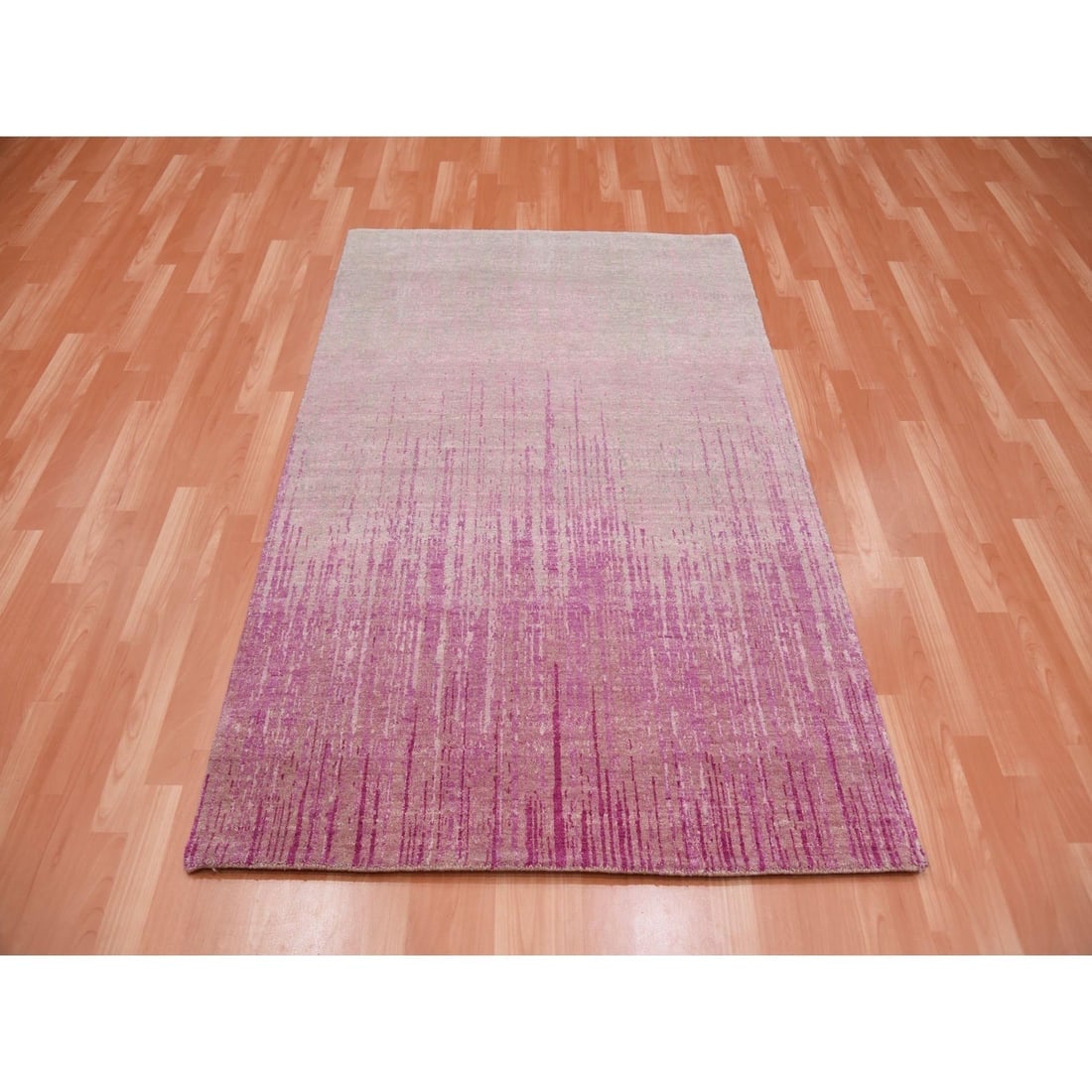 Natural Wool Pink Vertical Ombre Design Hand Knotted Oriental Rug - 2