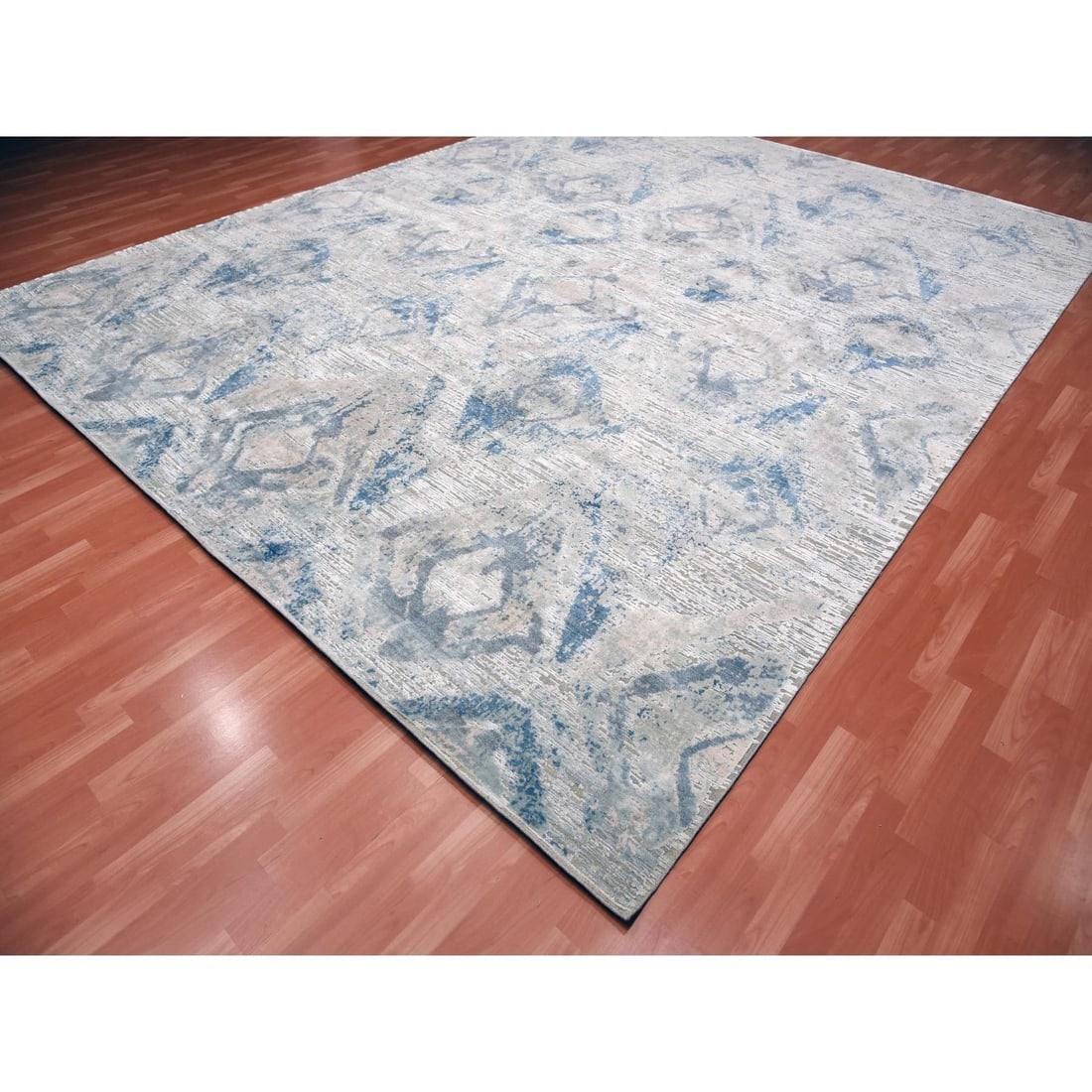 Hand Knotted Ivory with Pastels Modern Silk with Textured Wool Rug - 3