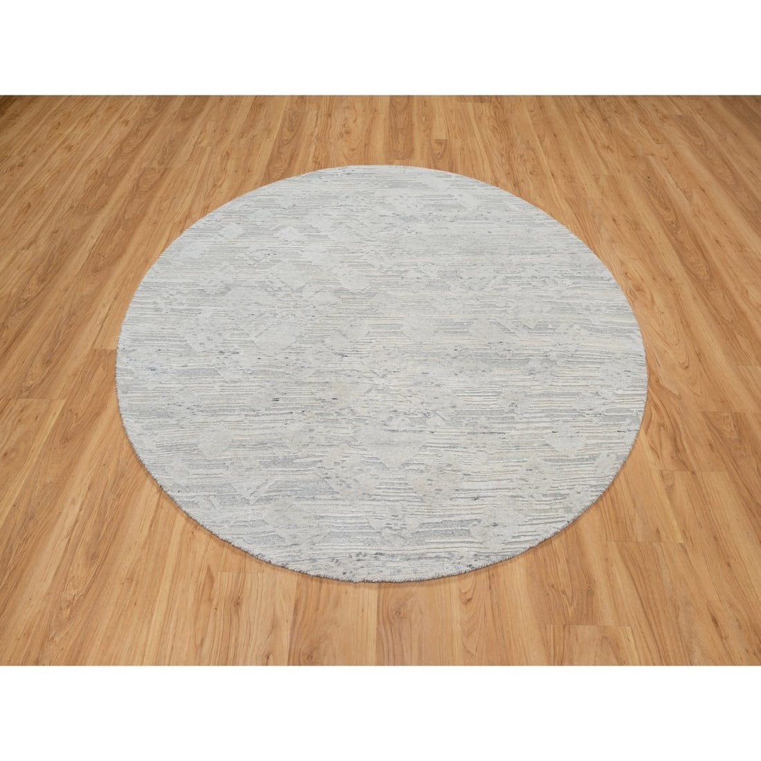 Platinum Gray, Modern, Undyed Natural Wool Hand Knotted Round Rug - 2