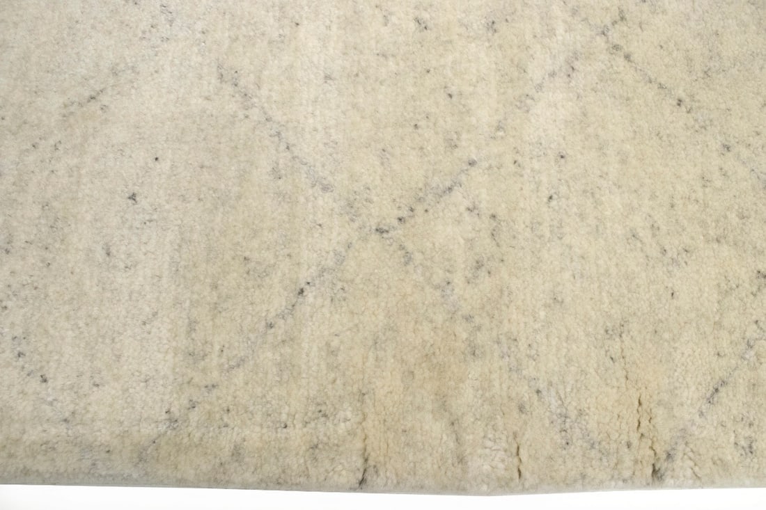 Beige Geometric Modern 2X3 Moroccan Style Oriental Rug - 10
