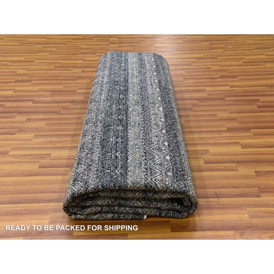 Gray, 100% Plush Wool, Hand Knotted, Kohinoor Herat Design Square Rug - 9