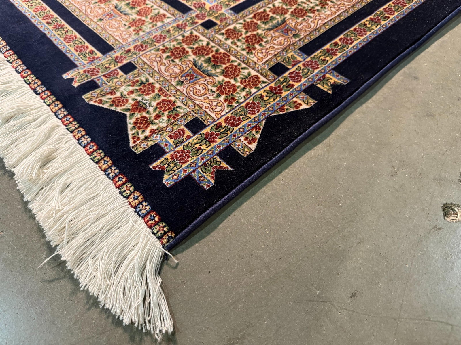 Fine Luxury Silk Rug 4.9x7.6 - 5