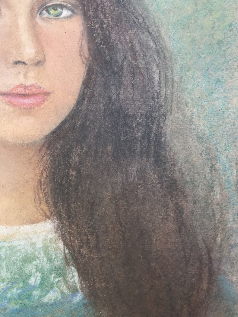 Pencils painting Portrait of a girl Wihyrovskii Victor - 7