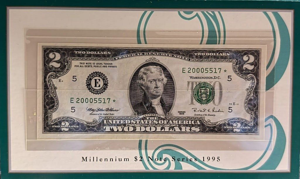 1995 $2 Millennium Star - Serial 2000 - 2