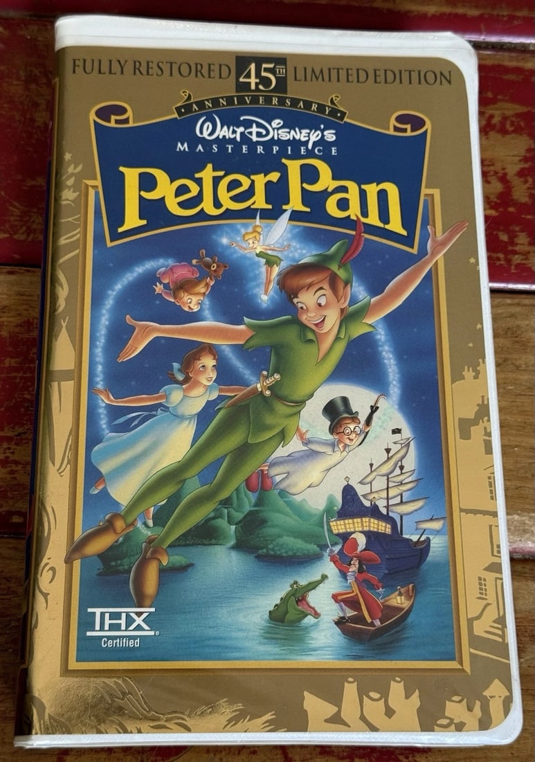 Disney's Peter Pan (1953) Limited Edition 45th Anniversary Masterpiece VHS (1 of 11)