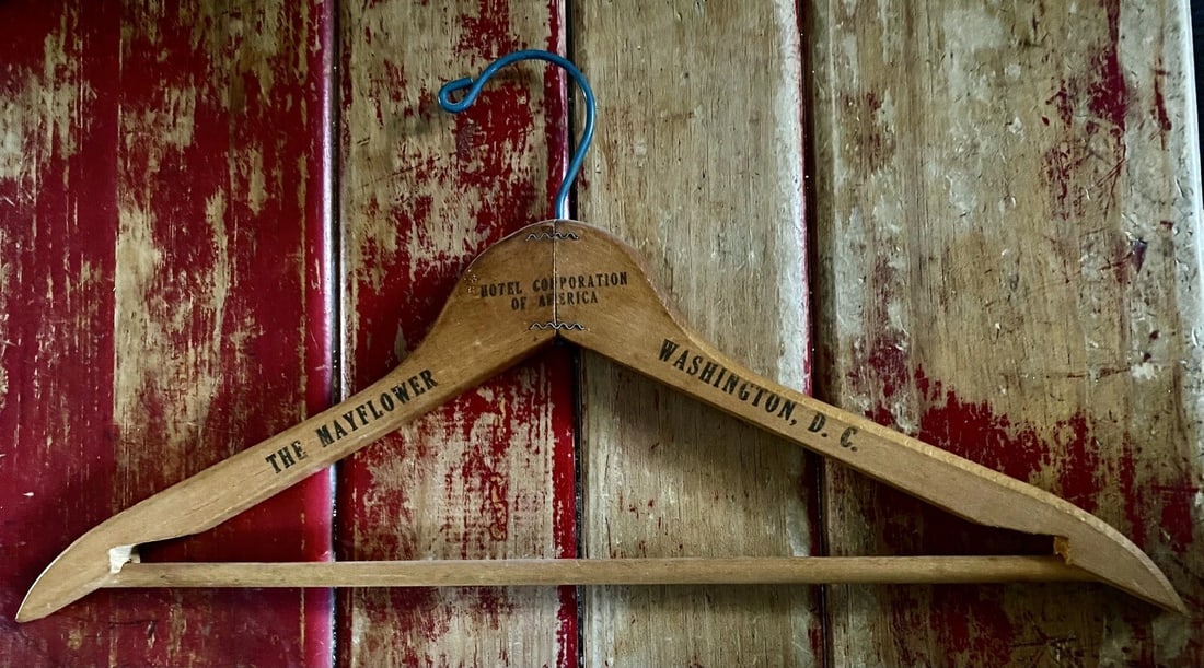 Vintage Wooden Hanger The Mayflower Hotel Washington D.C. Excellent!: Great vintage hotel collectible! Vintage wooden hanger from The Mayflower Hotel in Washington D.C. Made of brown wood, this original piece is a unique find for collectors of vintage accessories. Hange