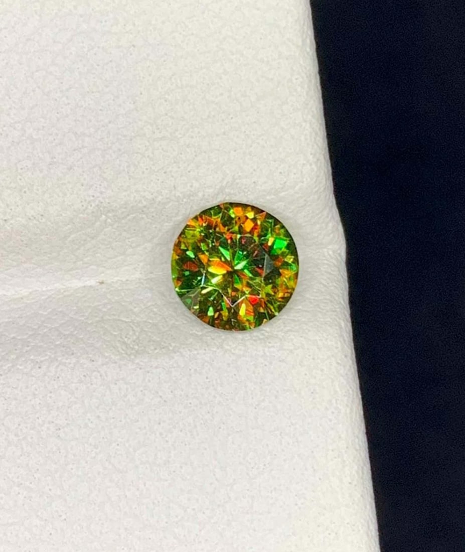 Green Chrome Sphene Gemstone: Round Cut Titanite, June Birthstone - 4