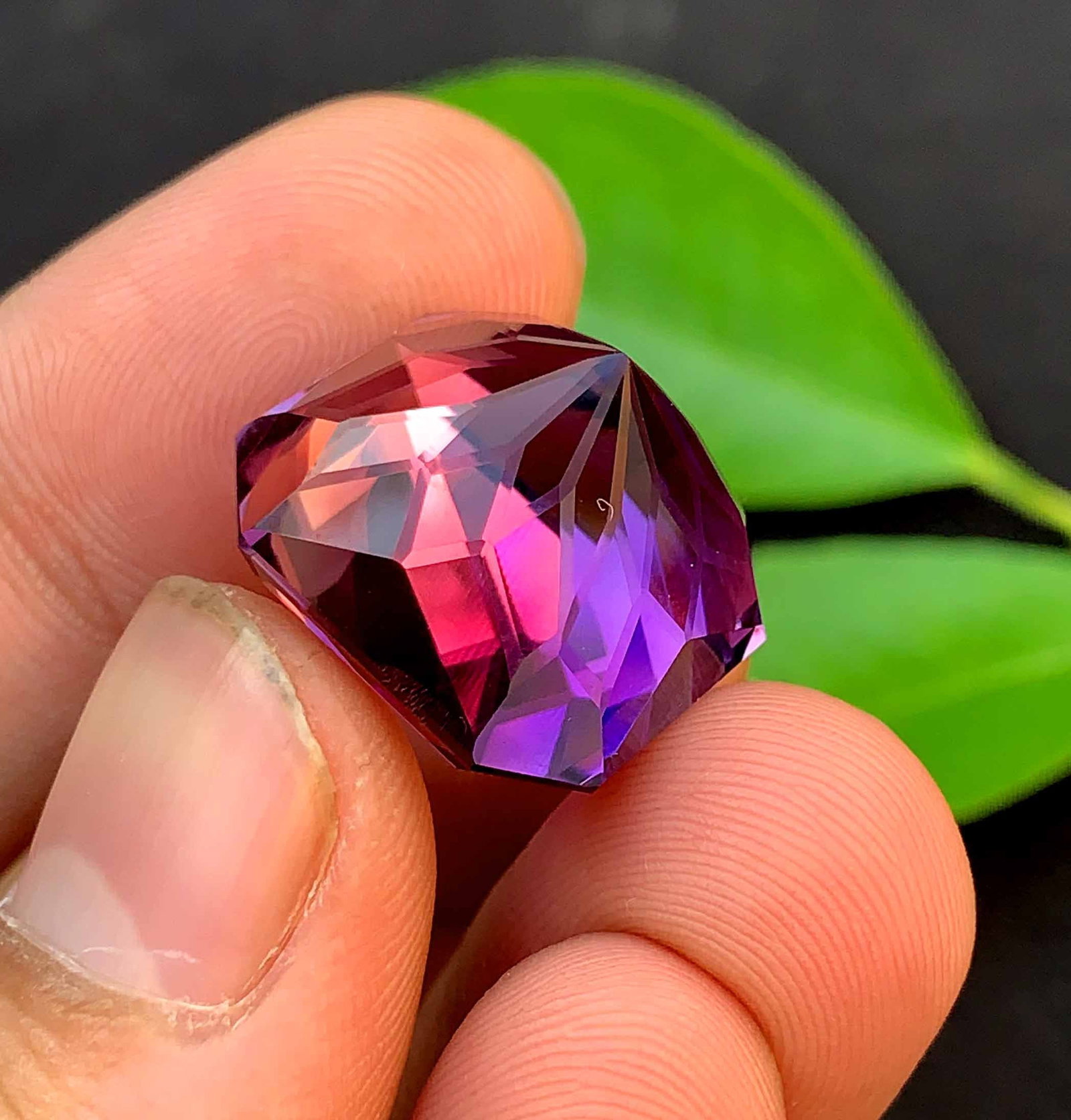 Natural Amethyst Gemstone: Flower Cut February Birthstone (30.20 Carats) - 4