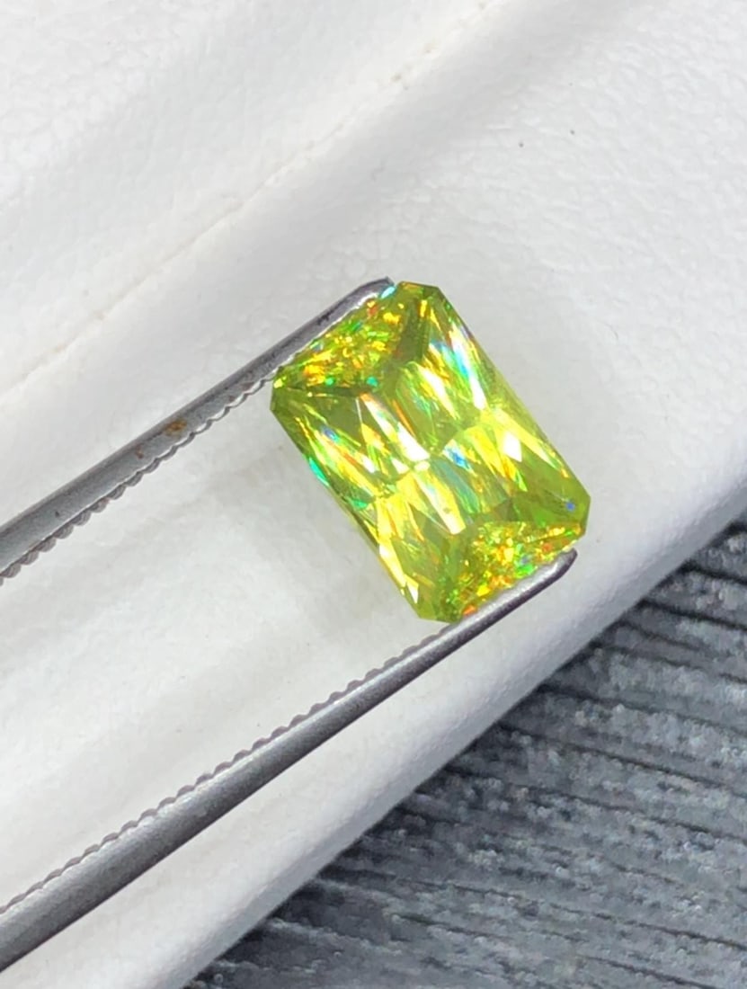 Lemon Green Sparkling Fire Titanite Sphene Gemstone From Madagascar - 2.010 Carat - 3