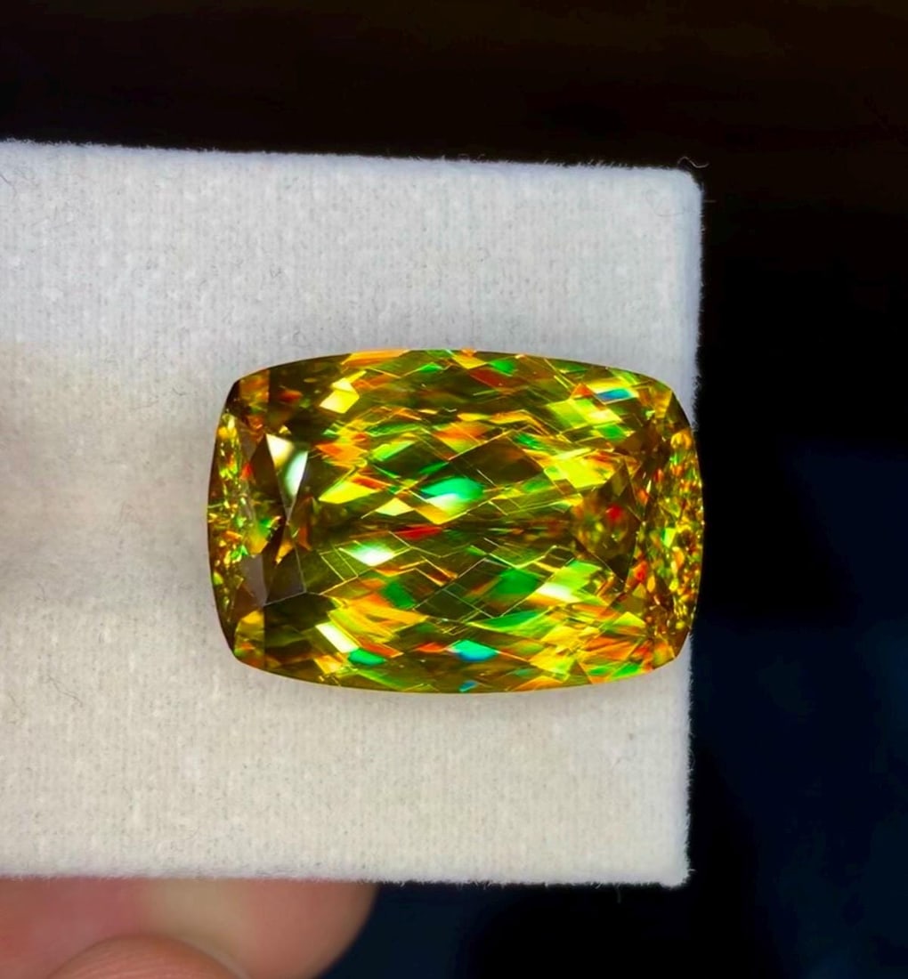 Natural Madagascar Sphene (Titanite) 23.45 Carat - Cushion Cut Rainbow Fire Loose Gemstone - 4