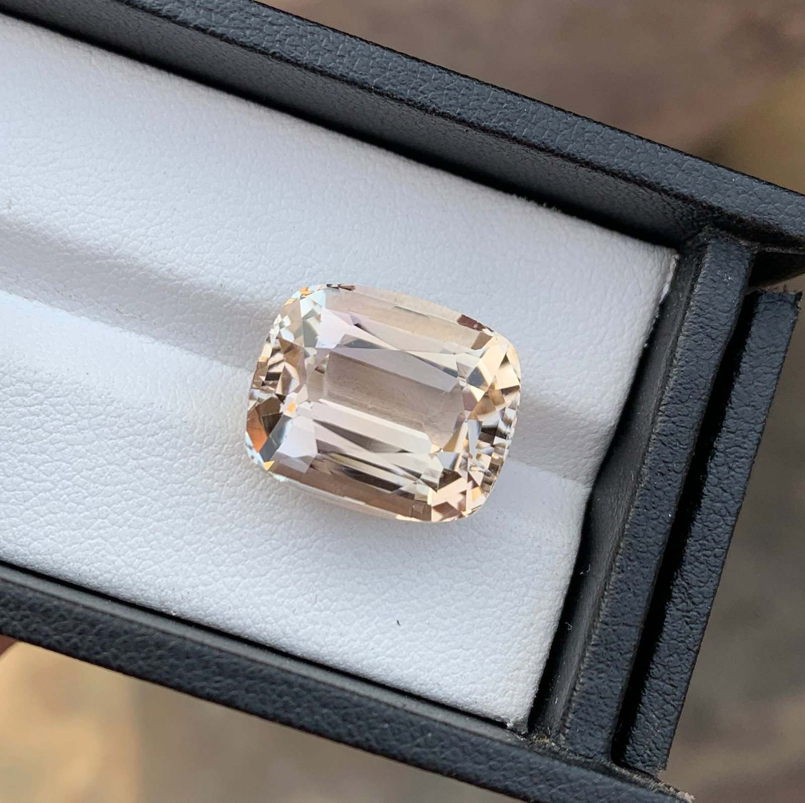 21.40 Carat Sherry Topaz Gemstone: Faceted Cushion Cut Stone - 3