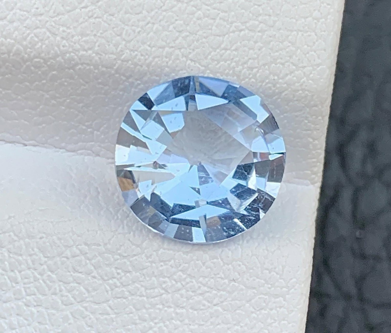 Santa Maria Aquamarine Gemstone: 3.00 CT Fancy Cut Beryl - 3