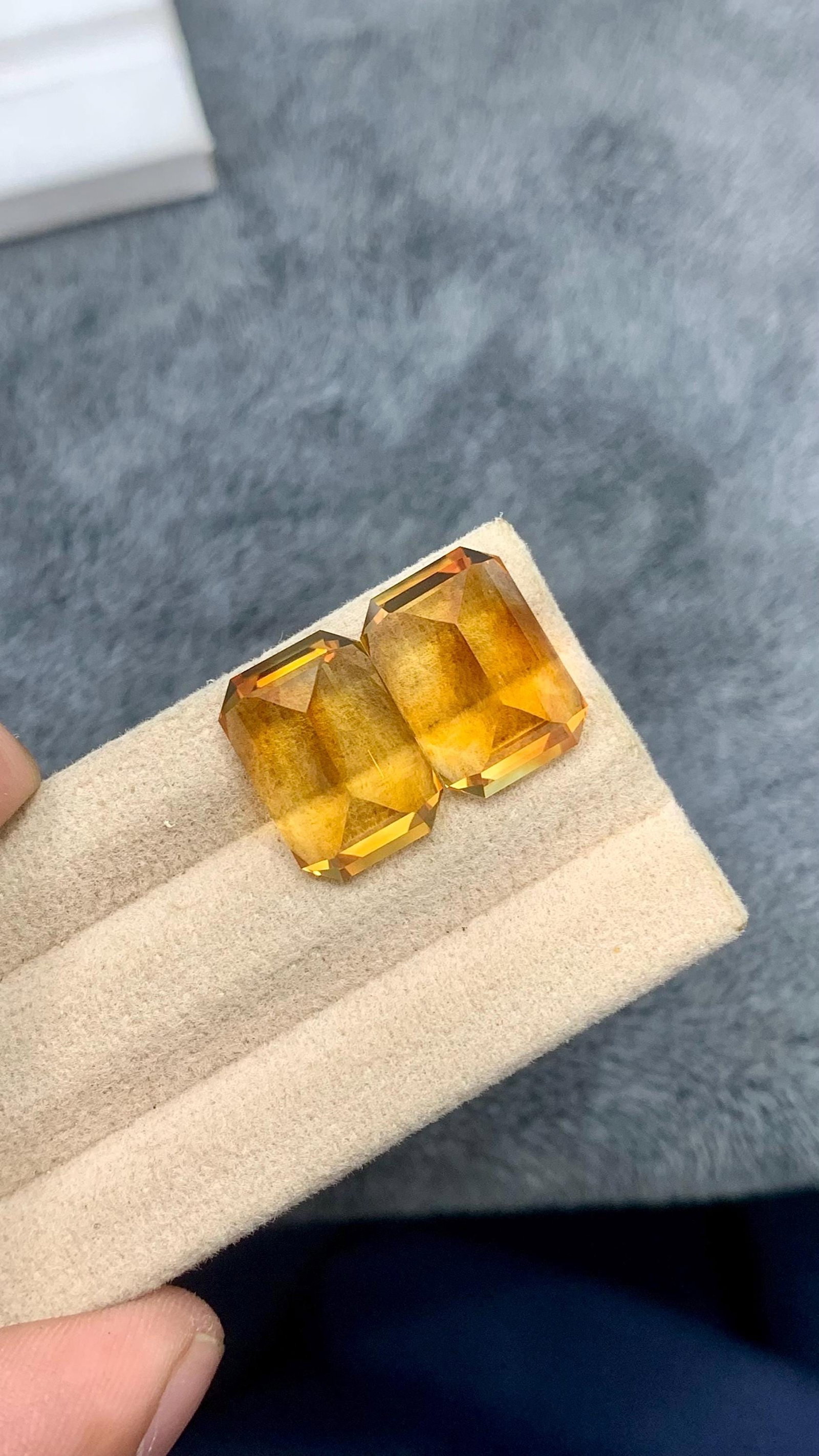 Fancy Emerald Cut aturap Citrine Golden Yellow Pair Gemstone For Earrings - 18.80 carat - 9