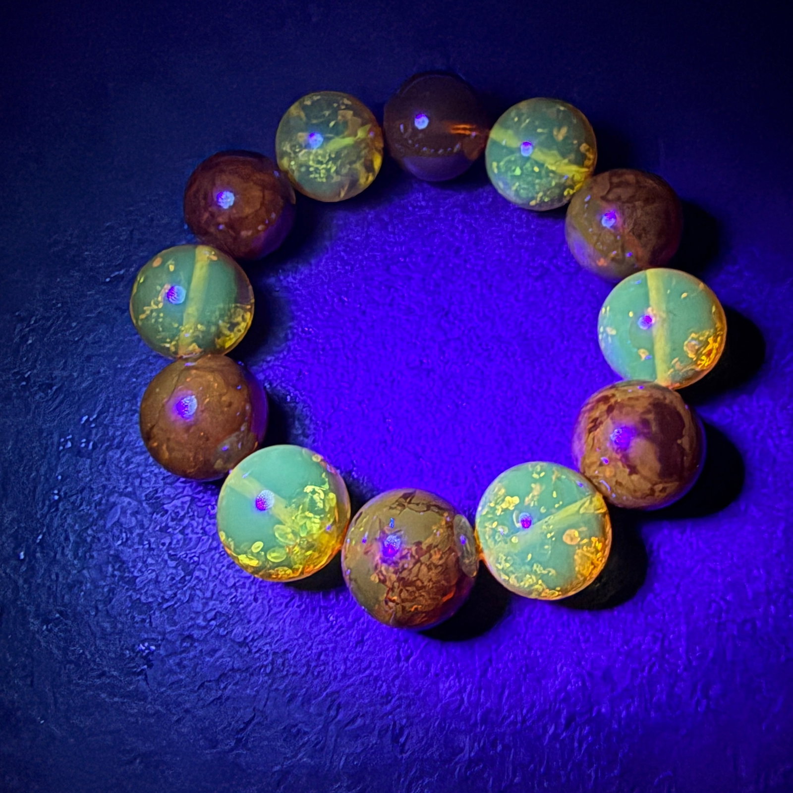 Alluring Amber Bracelet - 8