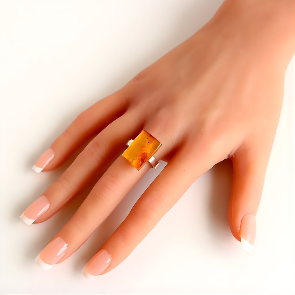 Baltic Amber Ring in Sterling Silver- by Mariusz Gliwi?ski - 5