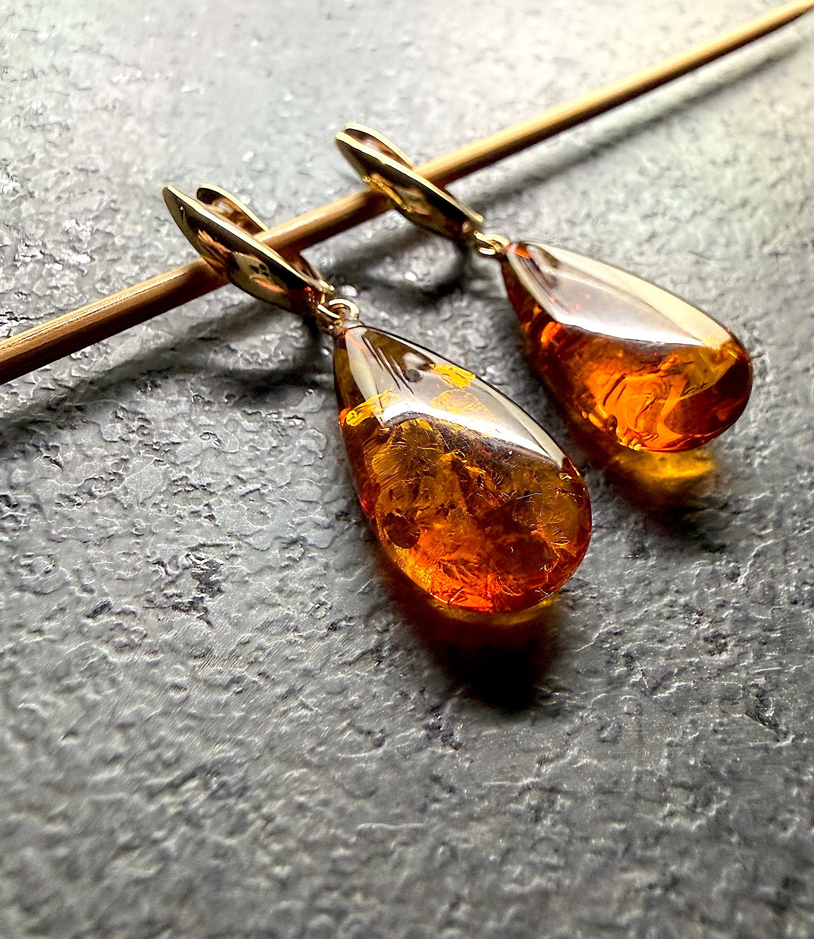 Splendid Amber Earrings - 5