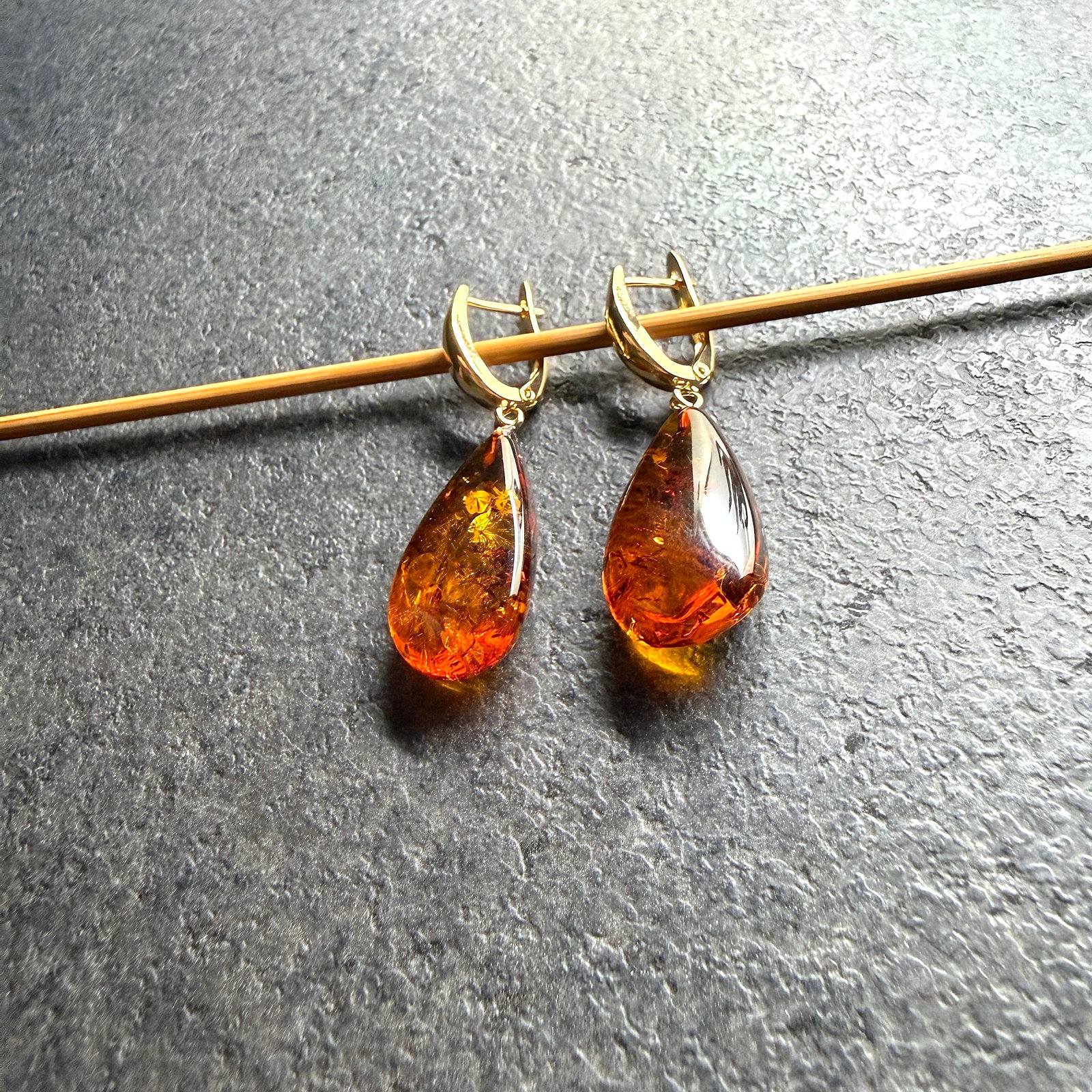 Splendid Amber Earrings - 6
