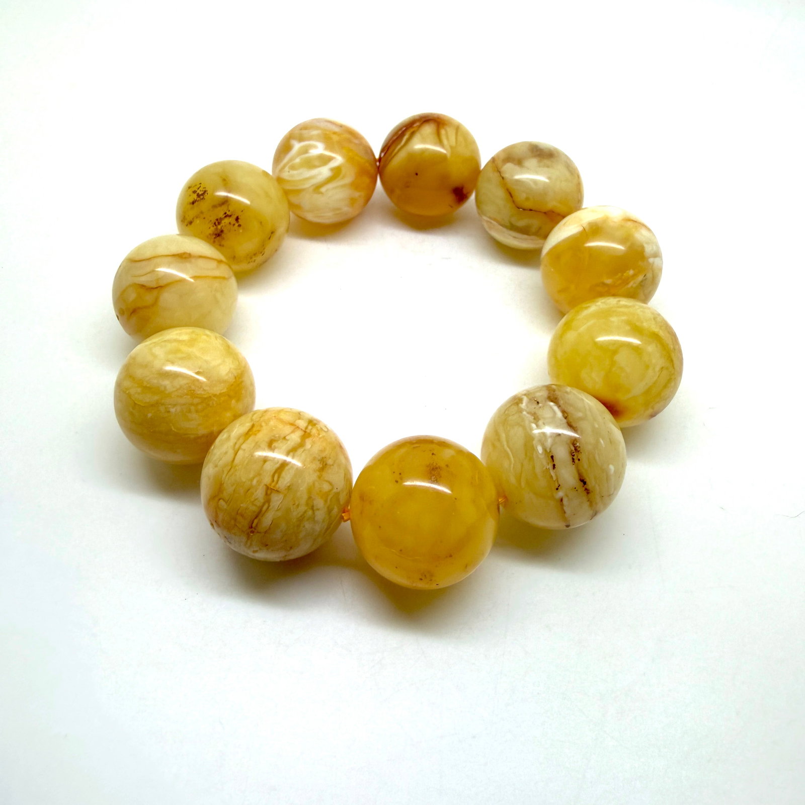 Delightful Vintage Amber Bracelet - 7