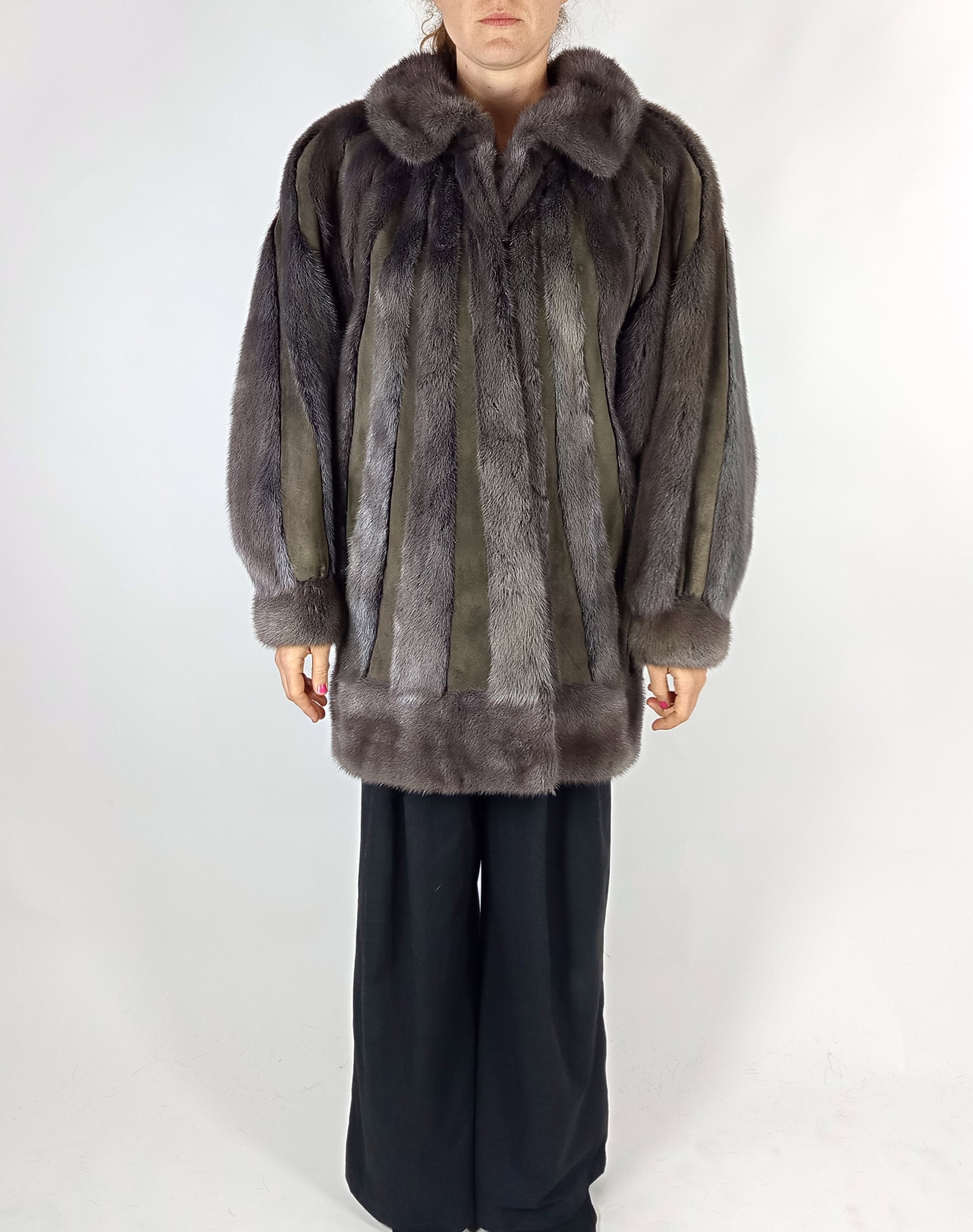 GREY MINK BOMBER JACKET EU: XXL ; US: 24 - 8