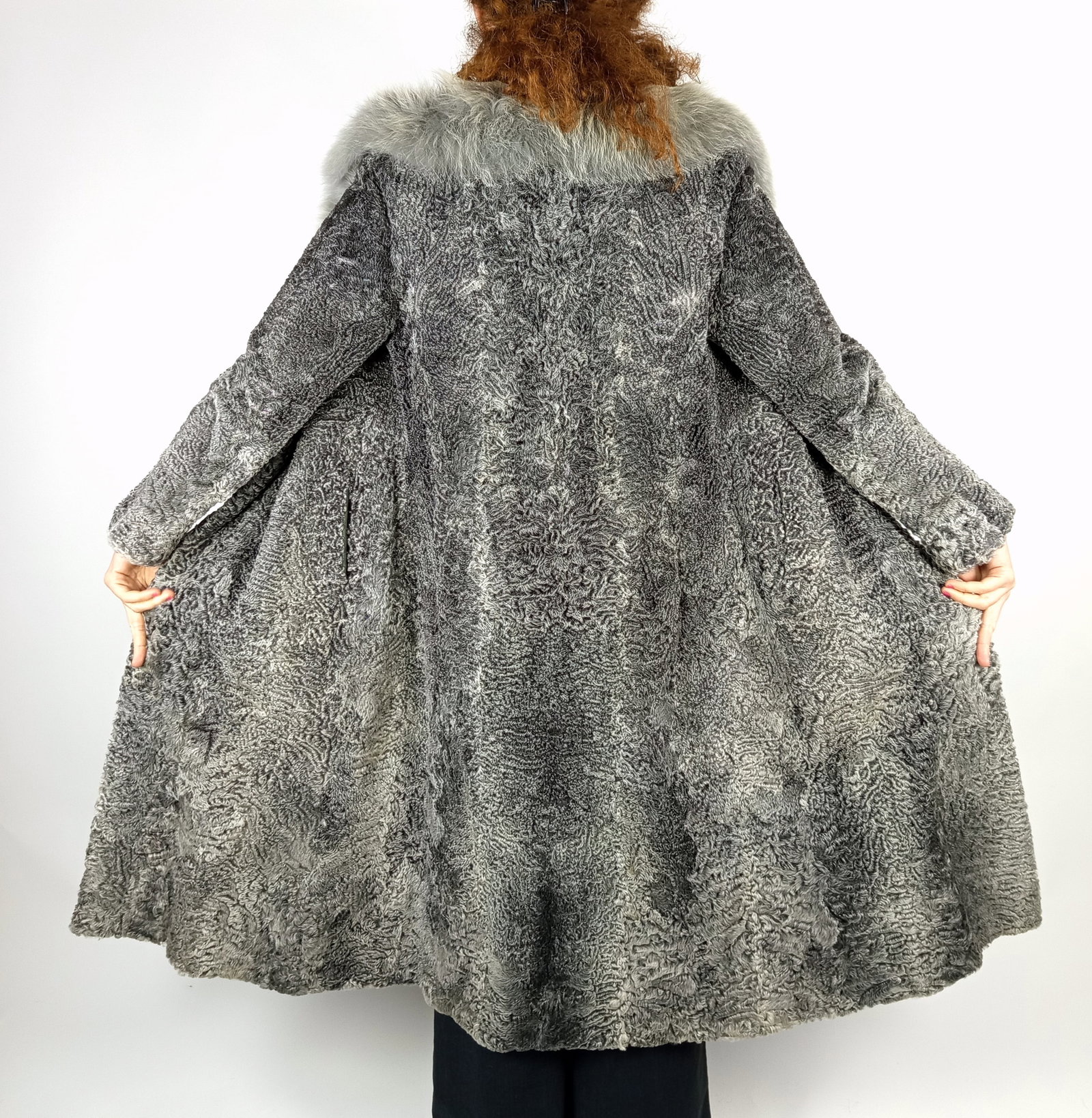 SILVER BROADTAIL PERSIAN & FOX FUR COAT EU: XS ; US: 2 - 5
