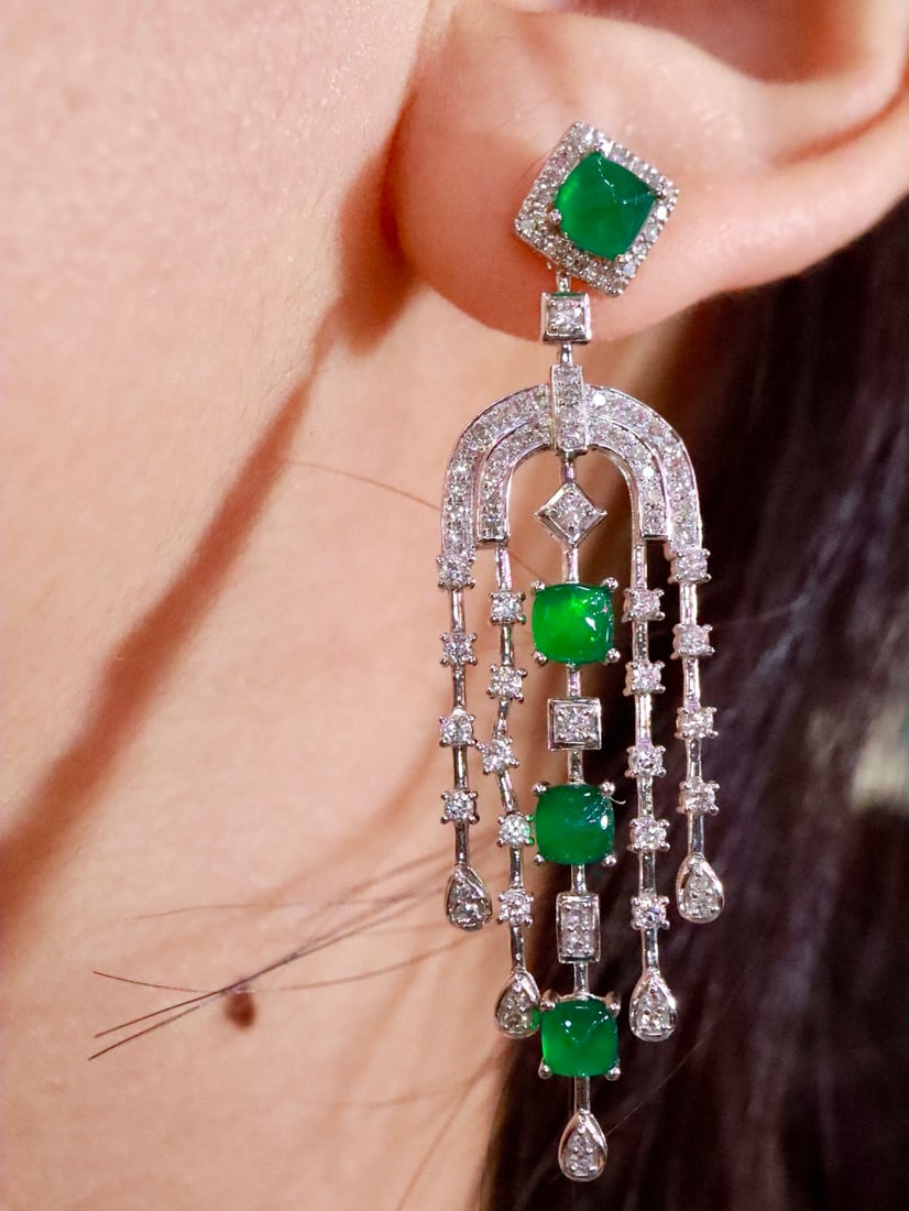 18K Gold Emerald Earrings - 5